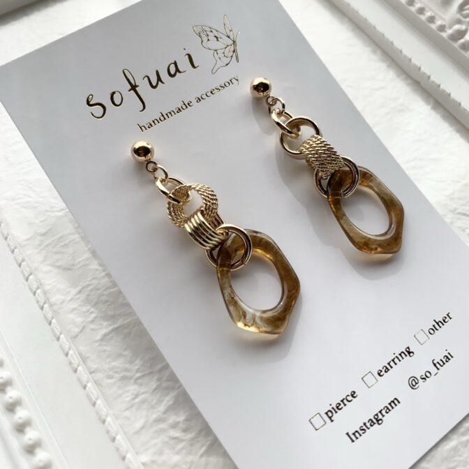 開運アクセサリー】良縁を繋ぐ。べっ甲フープ・ダブルフープチャーム  